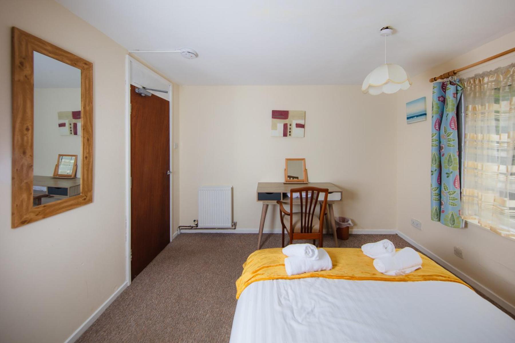 Scenic Overlooking Arthurs Seat Apartment Edinburgh